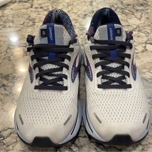 Brook Ghost 14 1203561B186 Running Shoes Sneakers Women Size 10B White Purple